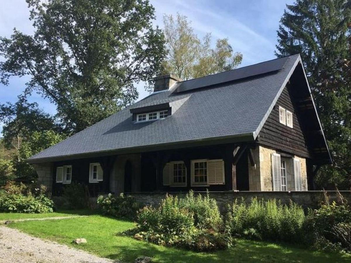 Quietly Located Country House In Vielsalm Buitenkant foto