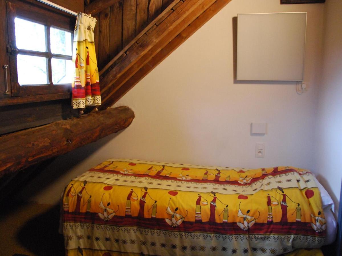 Quietly Located Country House In Vielsalm Buitenkant foto